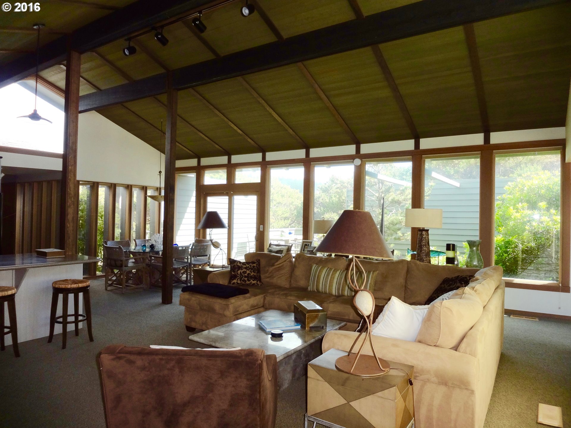 For Sale: 171 Salishan Dr Gleneden Beach, OR 97388
