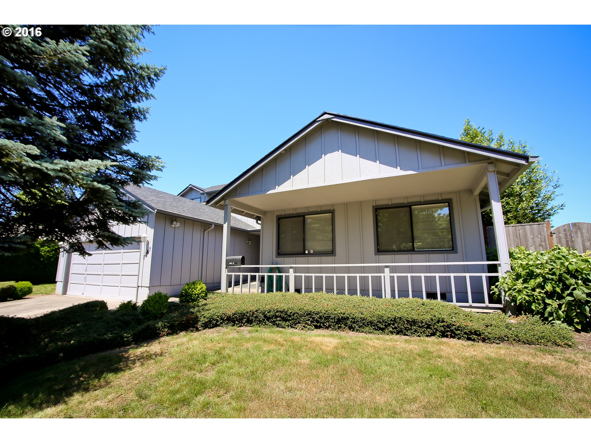 For Sale: 1865 Lemming Ave Eugene, OR 97401