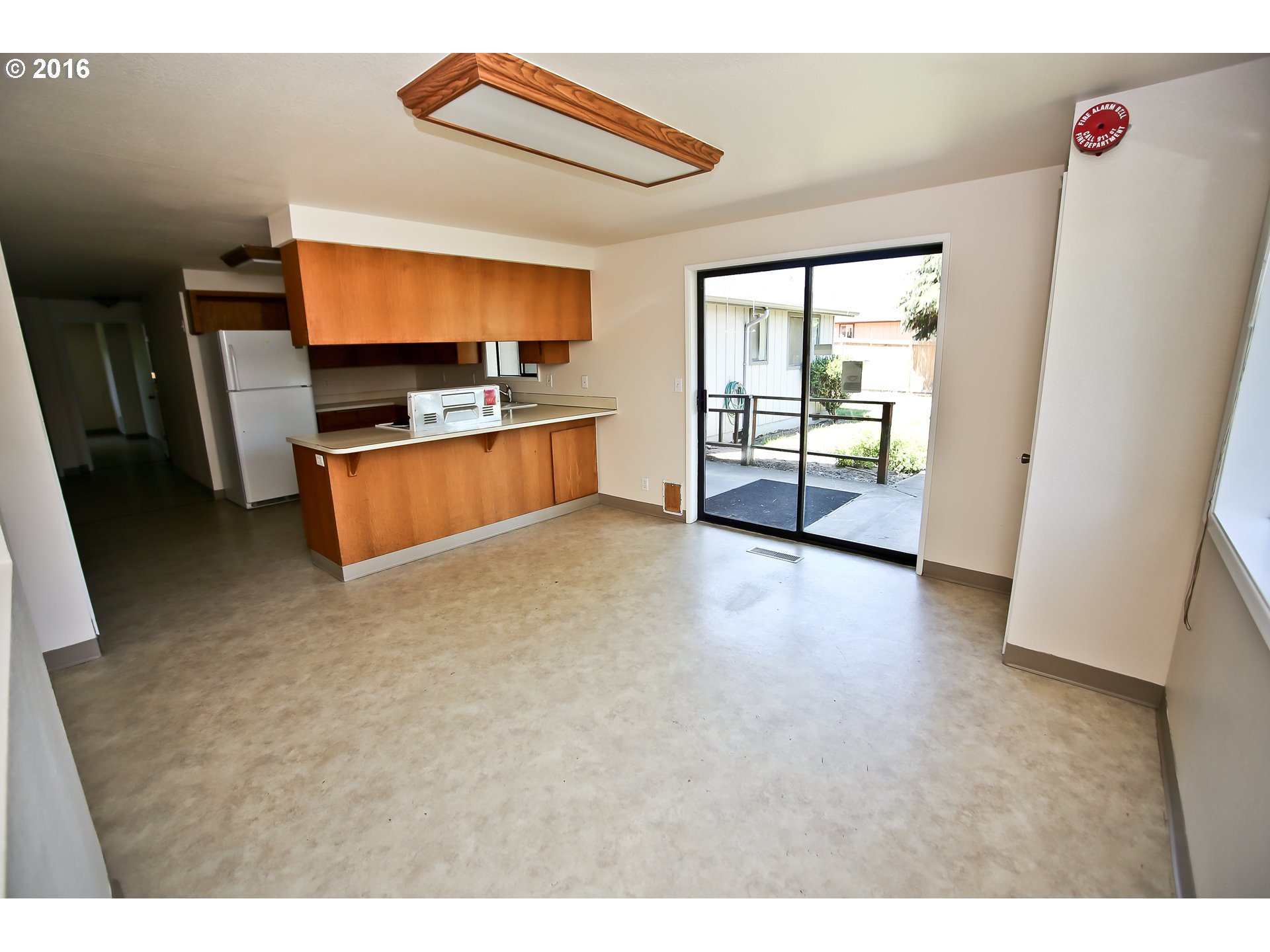 For Sale: 1865 Lemming Ave Eugene, OR 97401