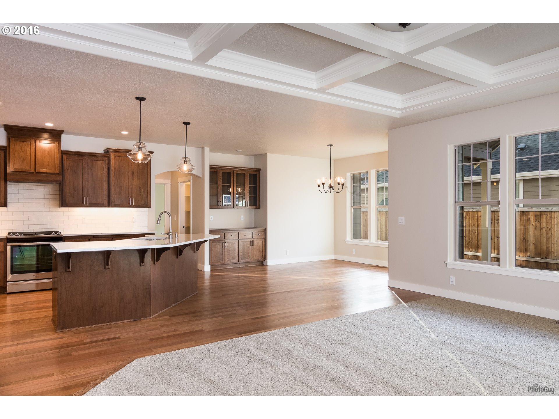 1185 Molly Ln