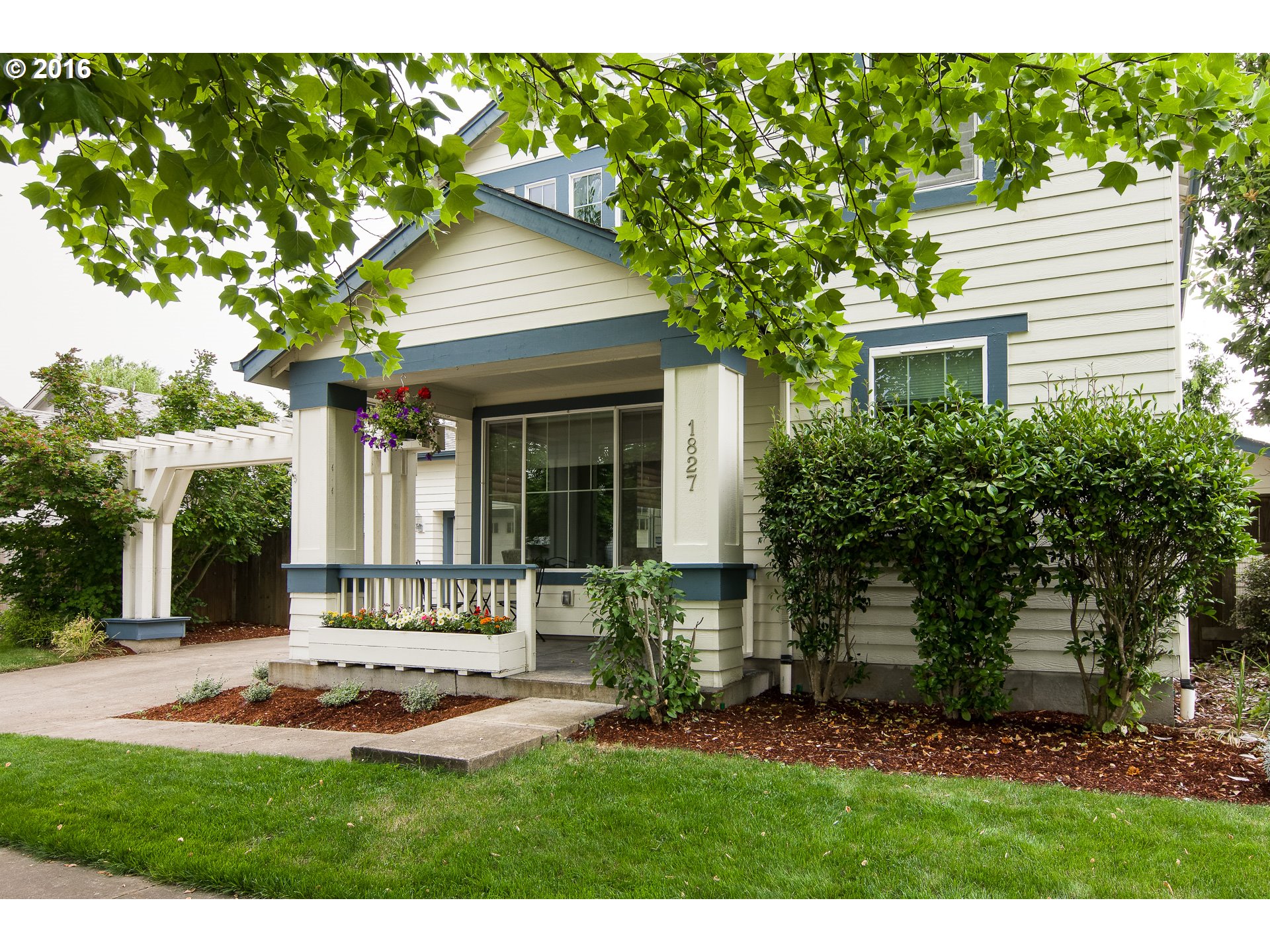 For Sale: 1827 Praslin St Eugene, OR 97402