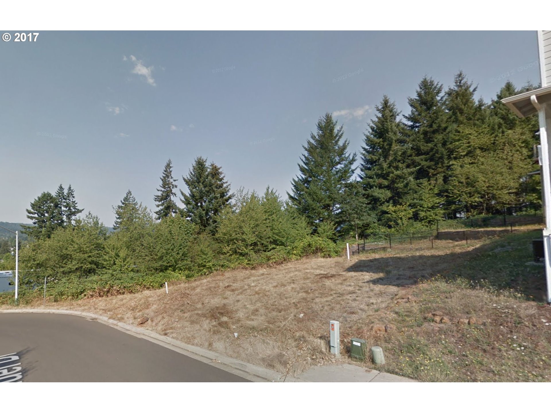 1308 Ash Ave