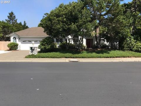 Royal St Georges Dr 48