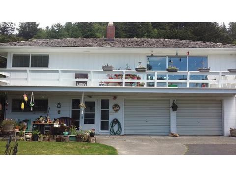 30319 Hillside Tr