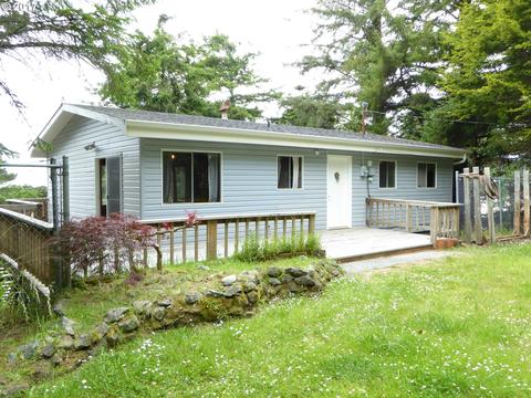 30319 Hillside Tr