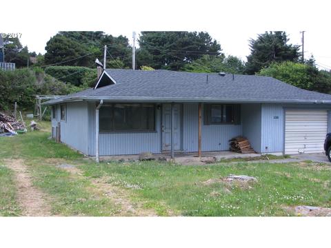 30319 Hillside Tr