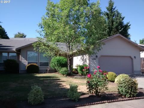 495 Ridgecrest Dr