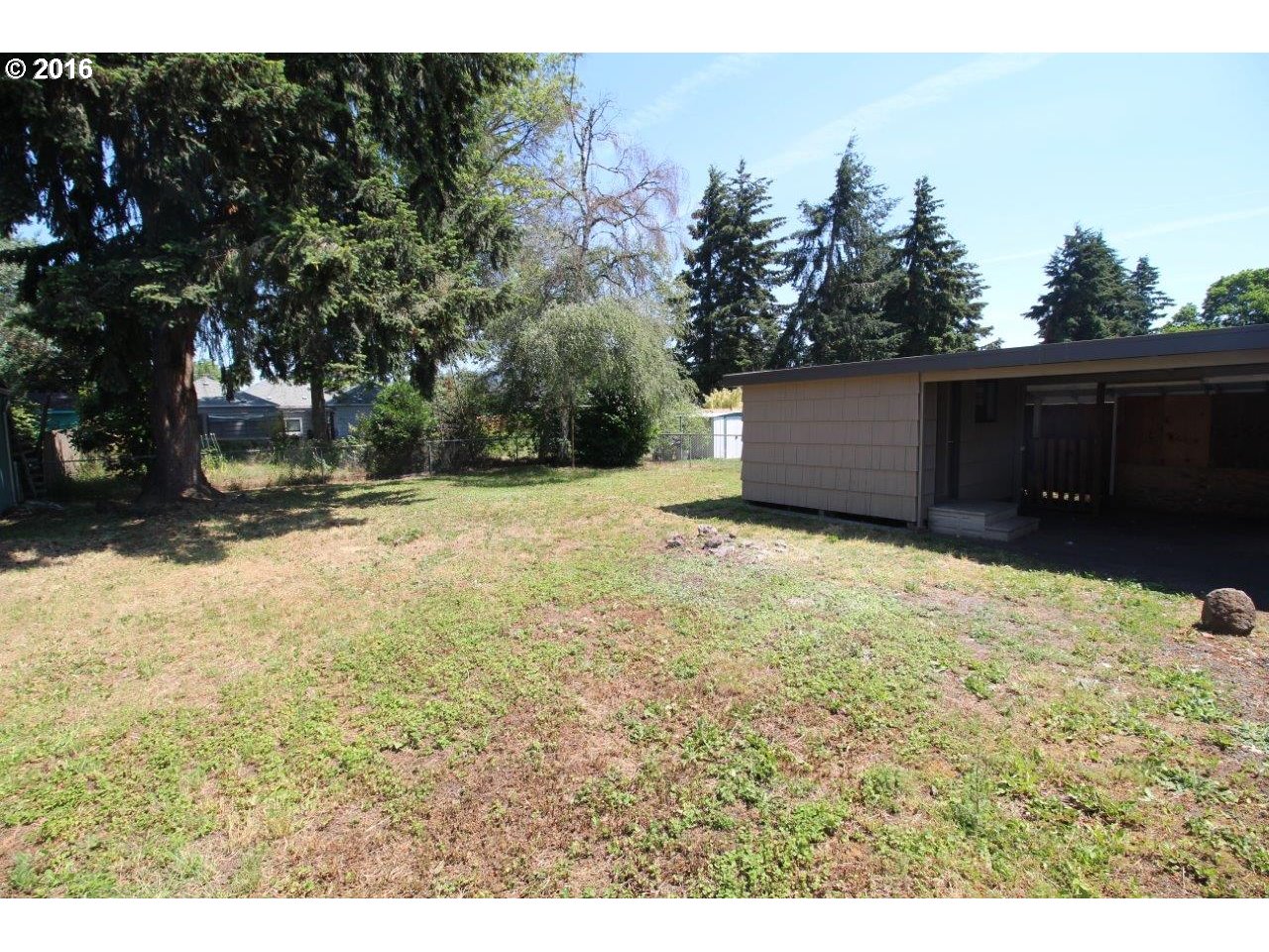 For Sale: 840 W M St Springfield, OR 97477
