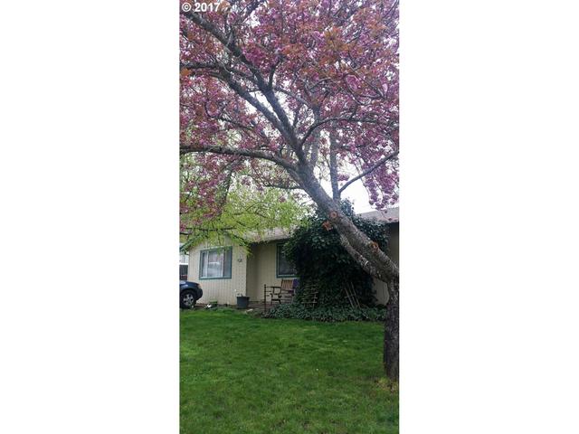 533 Tanglewood St