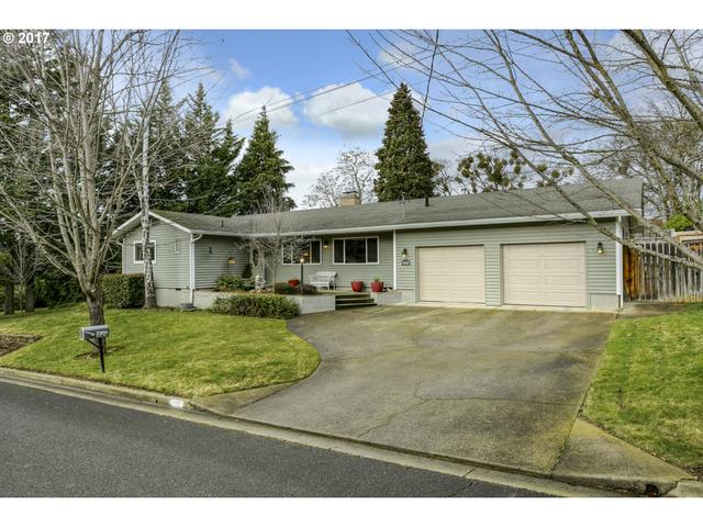 1642 Alexis Way