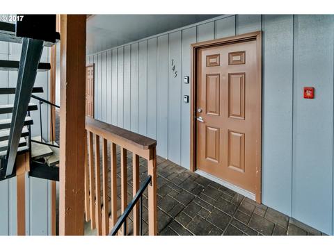 60701 Country Club Dr