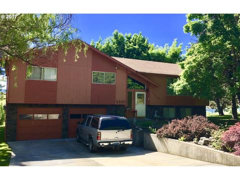 310 NW Ingram Ln