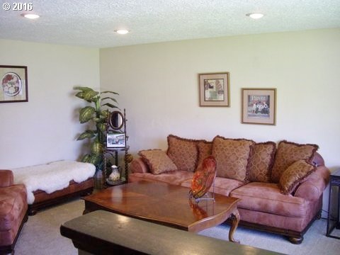 For Sale: 4311 SW Runnion Ct Pendleton, OR 97801
