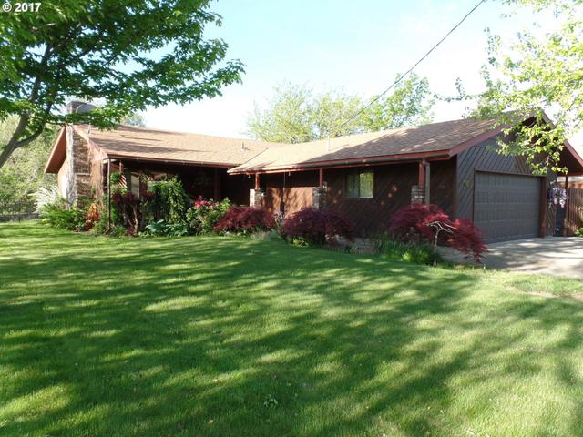 632 SE Magnoni Dr