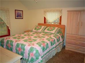 8 Lenzman Ct