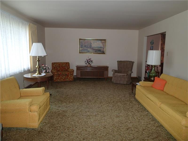 398 Blackhawk Rd