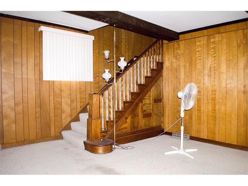 1614 Riverside