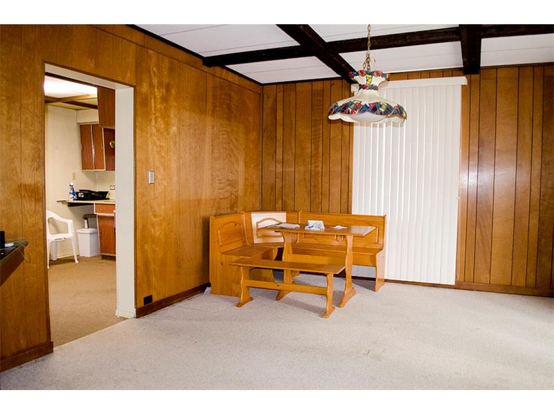 1614 Riverside