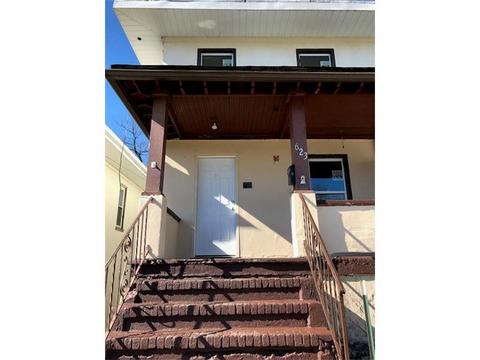623 Chestnut