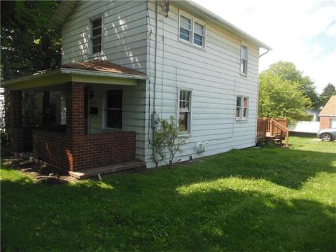 1313 3rd Ave