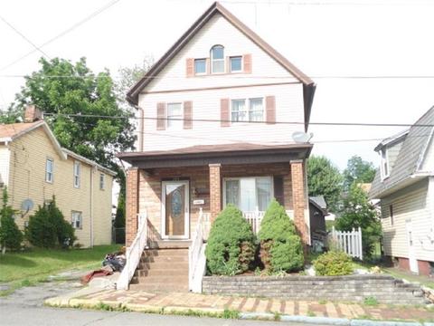 1313 3rd Ave