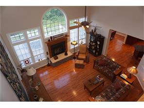 For Sale: 7013 Sunrise Ln Mc Donald, PA 15057