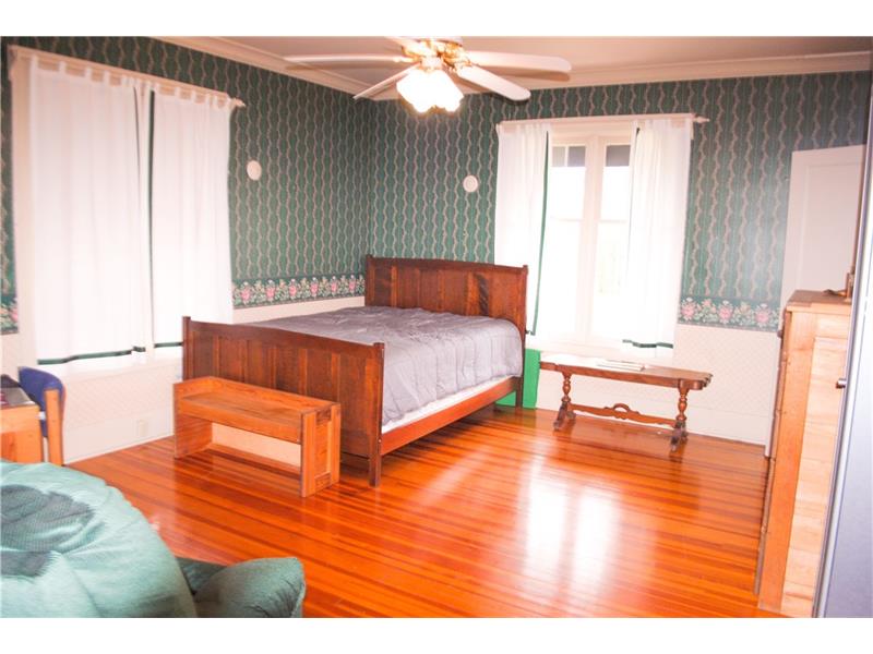 122 Woodhaven Dr