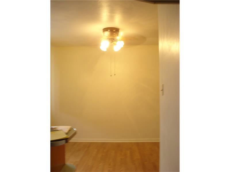 405 Esther Ave