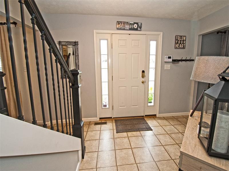 912 Village Club Dr
