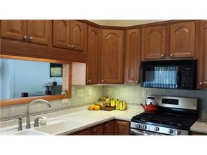 203 Ingrid Pl