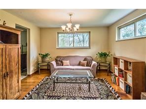 For Sale: 3990 Green Valley Dr Glenshaw, PA 15116