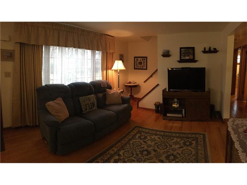 1357 Foxboro Dr