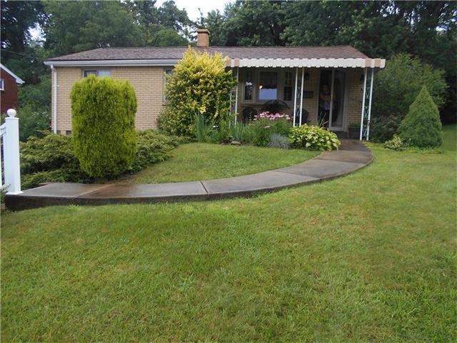 452 Rainier Dr