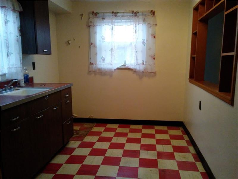 6333 Verona Rd