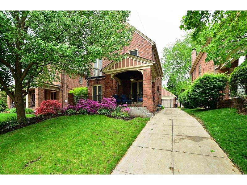 725 N Beatty