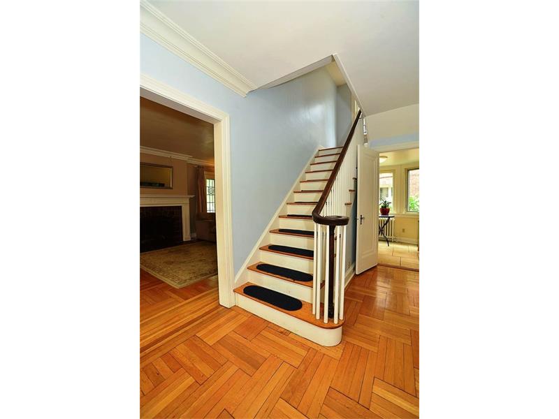 725 N Beatty