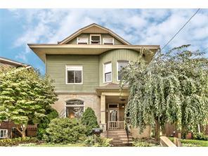 112 Emerson