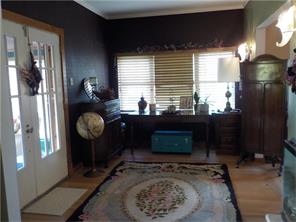 304 E Waldheim Rd