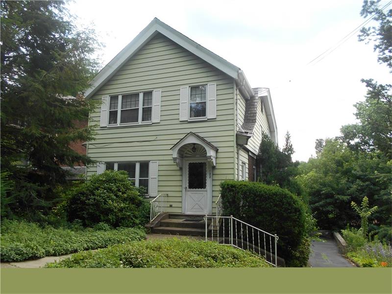 2751 Columbia Ave