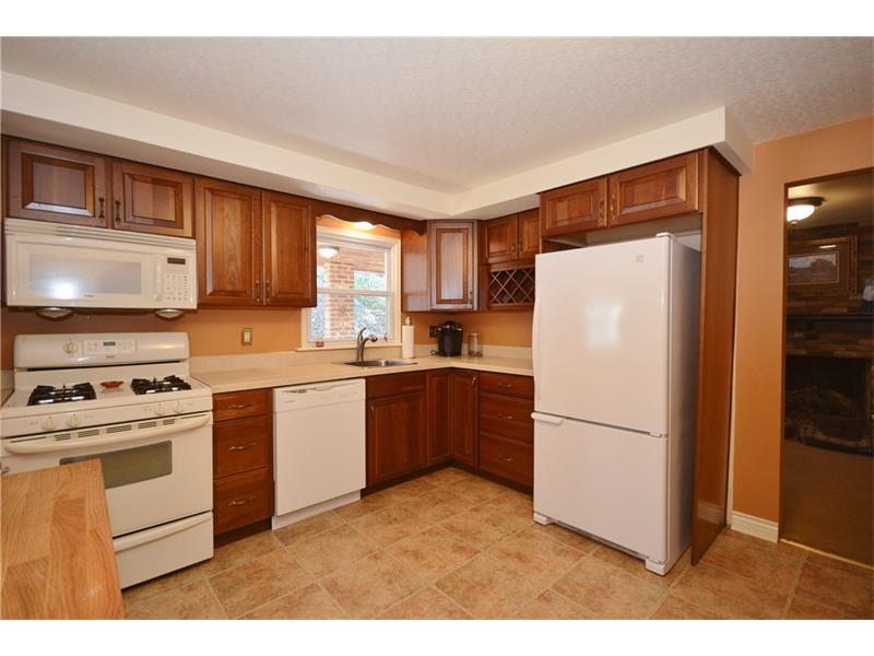 11 Cypress Dr