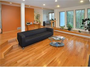16 Niagara Rd