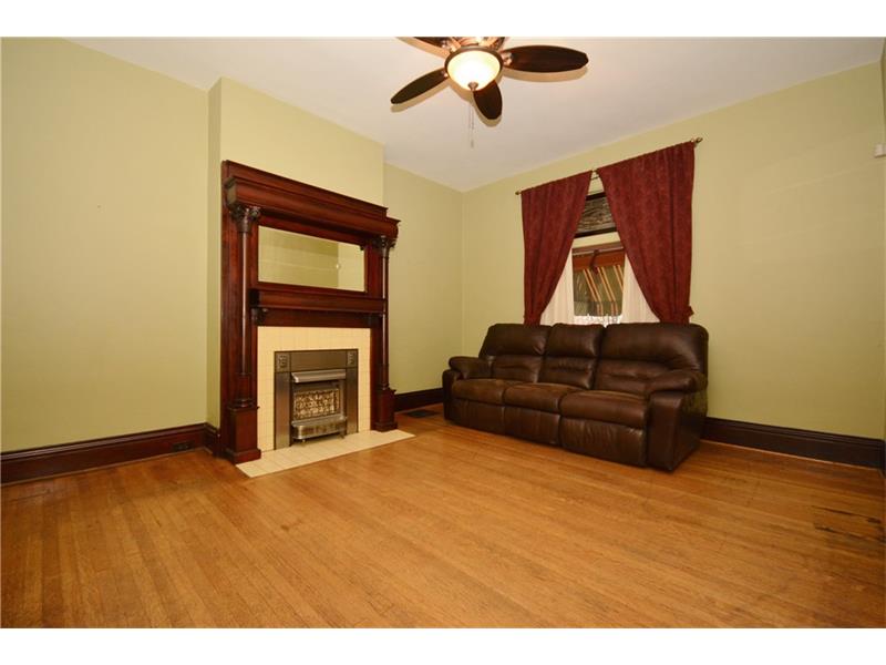 1216 Brookline Blvd