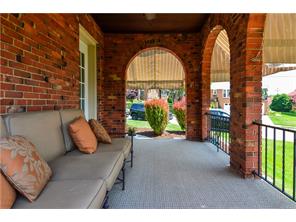 For Sale: 4024 Lawnview Ave Pittsburgh, PA 15227