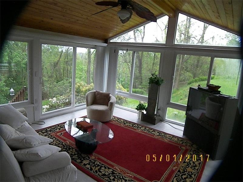321 Crescent Gdns