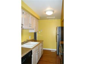 83 Pin Oak Ct
