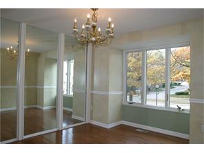 83 Pin Oak Ct