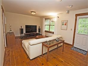 For Sale: 220 Field Clb Pittsburgh, PA 15238