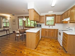 For Sale: 220 Field Clb Pittsburgh, PA 15238