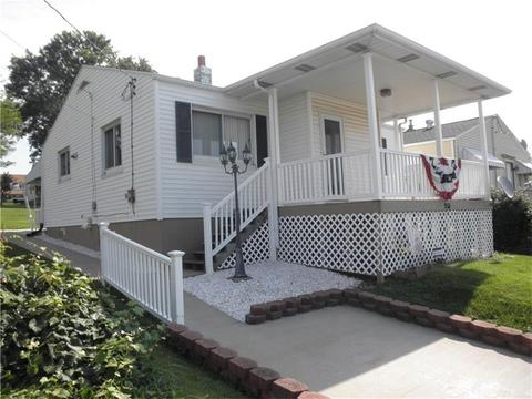 47 W Hallam