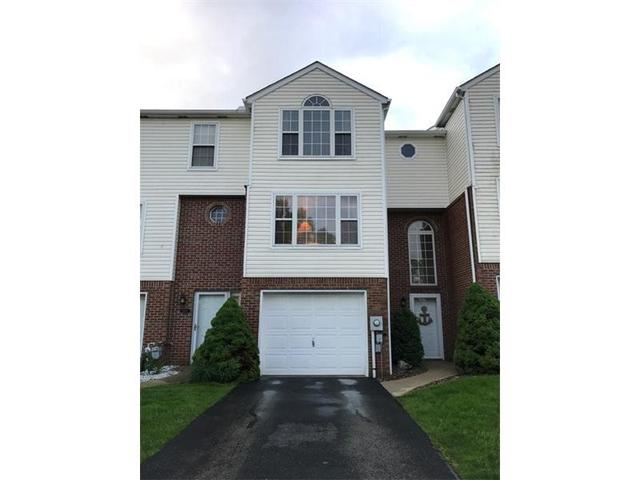 44 Manorfield Cir
